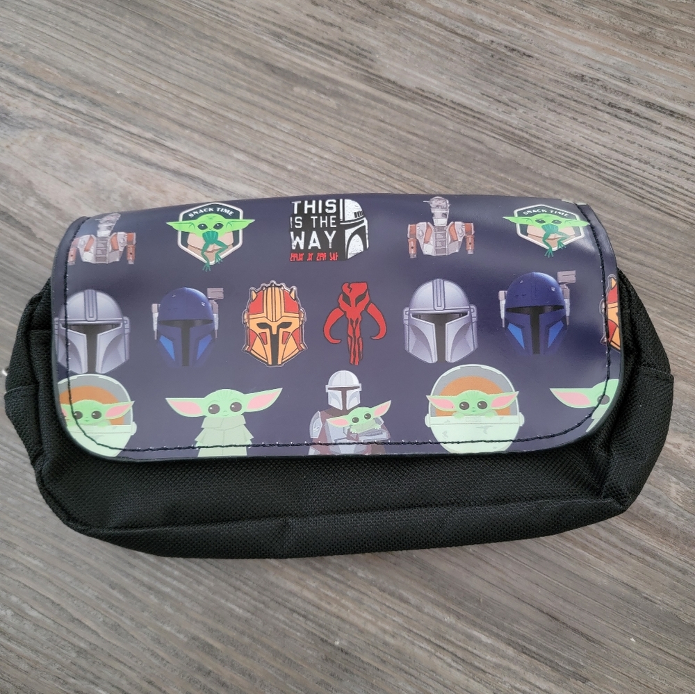 NWOT Mandalorian Double Zipper Velcro Purse